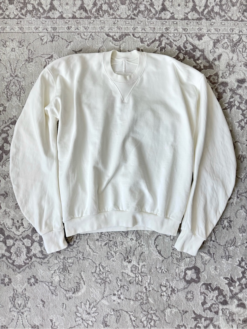 Maison Margiela Women’s Runway Collection Oversized White Curved Seam Sweatshirt - Picture 3 of 13